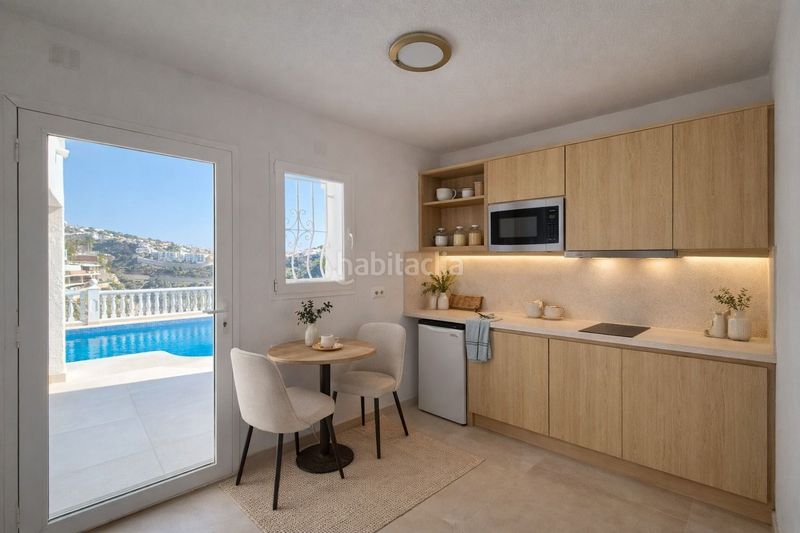 Foto a59572cf-2d49-4d82-80e3-1508d3f110dd. Casa amb calefacció piscina a Paichi Moraira