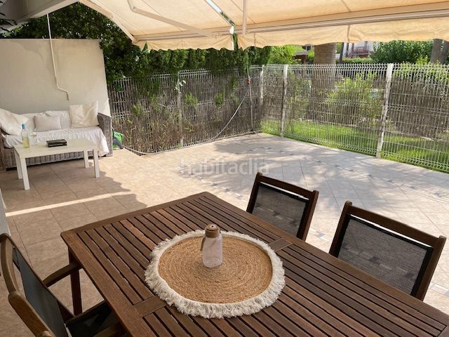 Foto dcd442f9-5d7d-4dd5-8fc2-9126fd9c3097. Apartament amb calefacció piscina a Les Bassetes - El Marjal Dénia