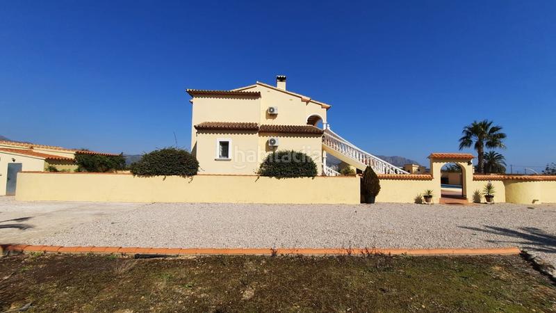 Foto a59a0a09-72e1-46d0-b85d-ff0d87dfe120. Mas avec piscine dans Benidoleig