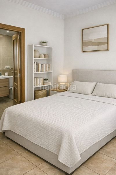 Foto 3449e8e8-15b6-42bf-b978-665af0c5aa6a. Apartament amb piscina a Centro Urbano Dénia