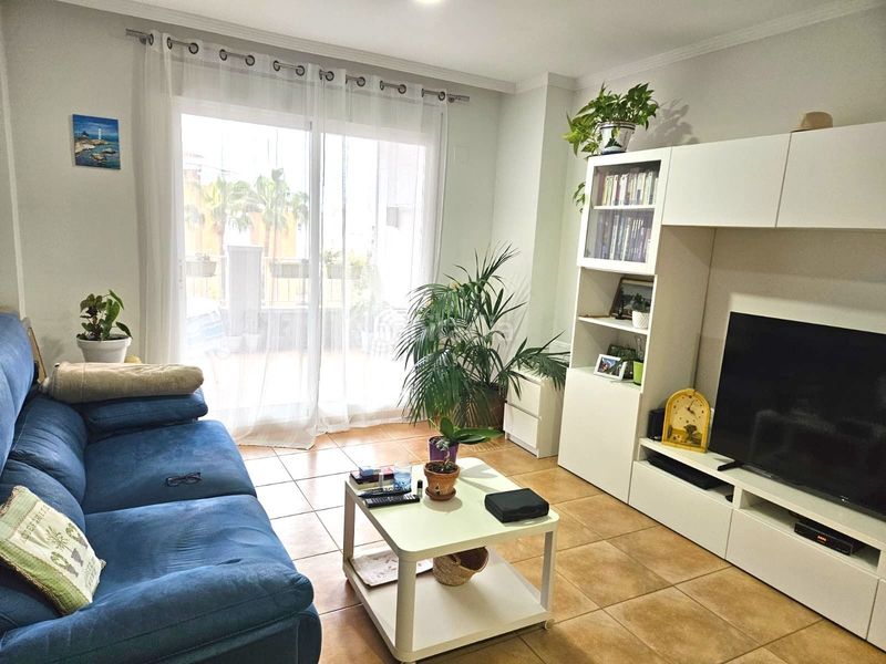 Foto 91099b11-ed16-4832-abfa-1d9f05f4118f. Apartament amb piscina a Centro Urbano Dénia