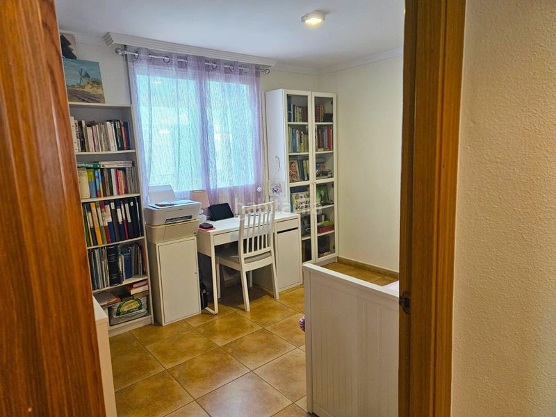 Foto be489feb-f813-41c6-98c1-d6734038581f. Apartament amb piscina a Centro Urbano Dénia