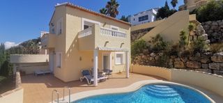 Haus in Pedreguer. Chalet con vistas panorámicas