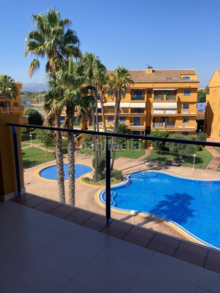 Foto ea959e38-5fff-46c1-9398-e027440ea0e4. Àtic amb calefacció piscina a Les Bassetes - El Marjal Dénia