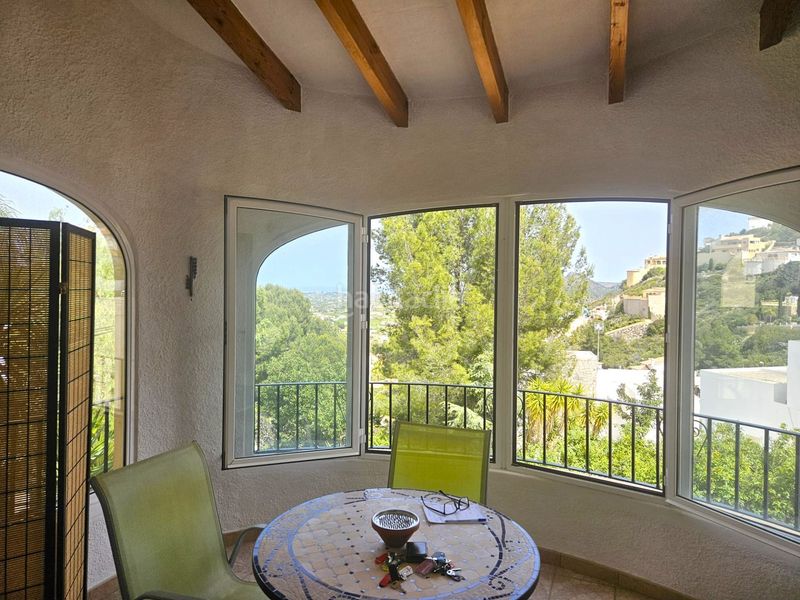 Foto e659b612-bd59-44b2-b4dc-3b0f887622bd. Casa chalet con vistas al mar en monte solana en Pedreguer