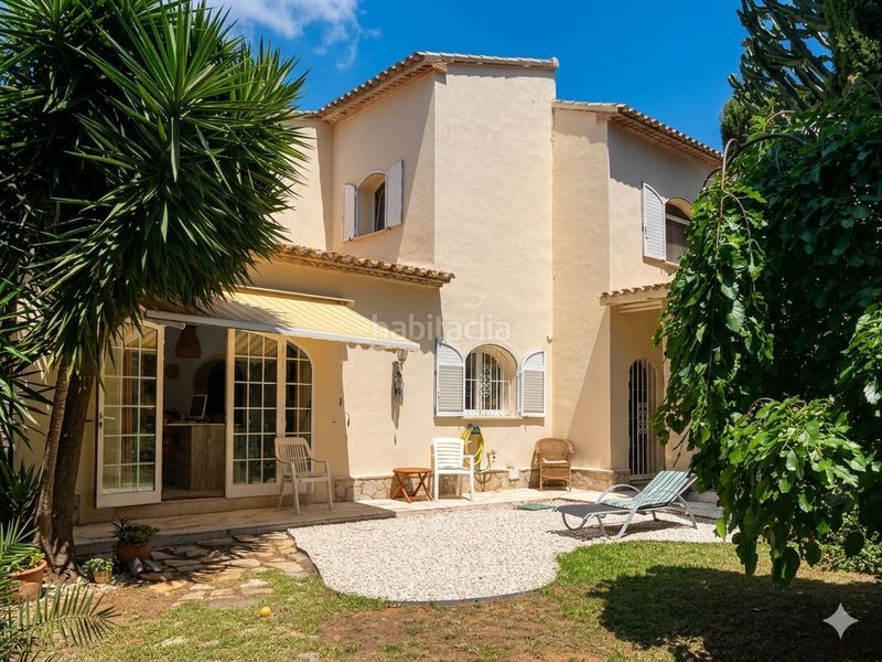 Foto 9cca2e3d-8380-48d5-b202-9846ace23f30. Casa amb calefacció piscina a El Montgó Dénia