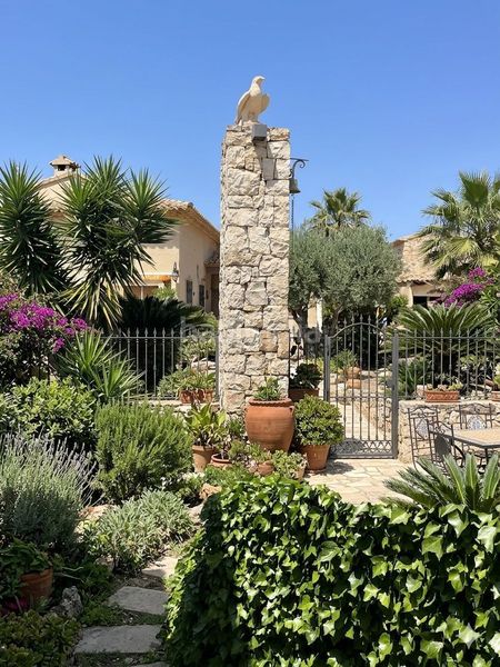 Foto cceac3af-7d46-4028-b9c8-7a42f29923cb. Casa amb calefacció piscina a El Montgó Dénia