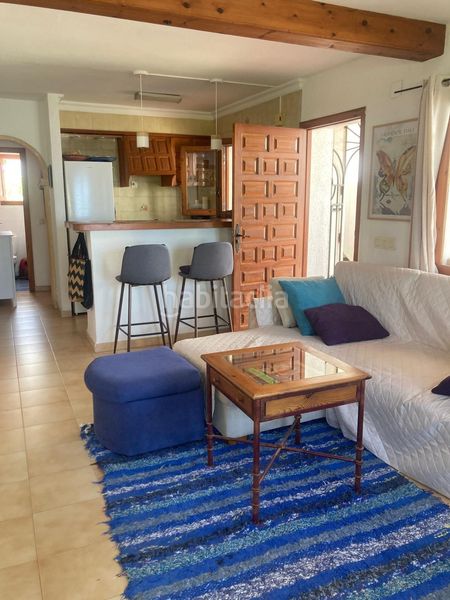 Foto e8d37972-7cc4-44e5-b8a3-fb9c5a1d0c11. Apartament amb calefacció piscina a El Montgó Dénia