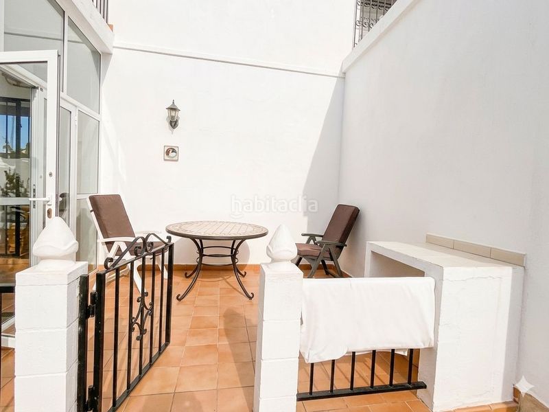 Foto bc9366d8-bbcd-483d-984e-9d273d8ed891. Casa adossada amb calefacció piscina a Las Rotas / Les Rotes Dénia