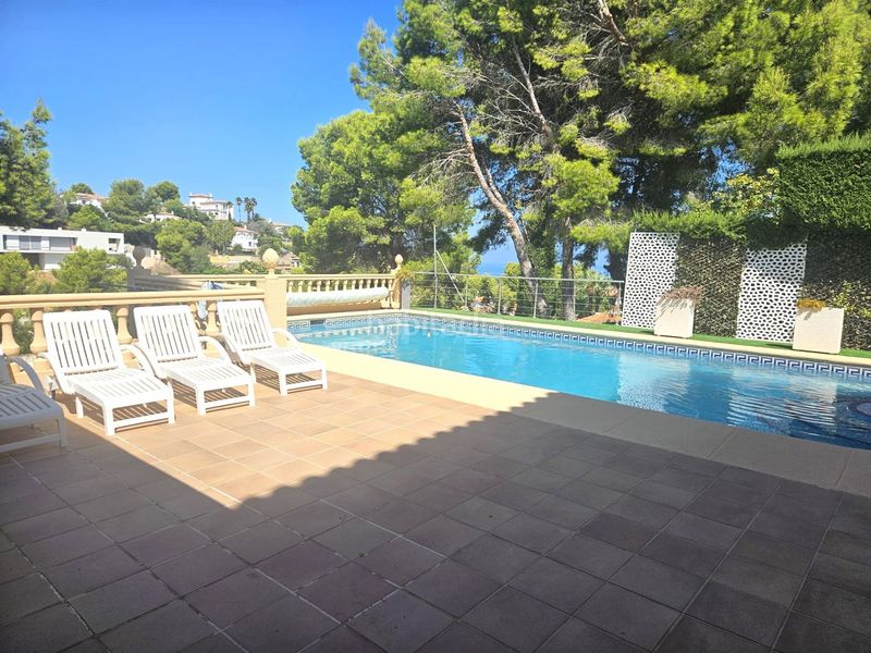 Foto 59a75657-0589-4a63-b6a0-a51226001101. Casa amb piscina a El Montgó Dénia