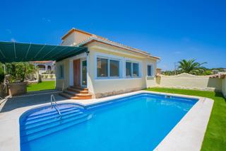 Casa en Marisol Park - Ortembach - Los Almendros. Villa a la venta en calpe