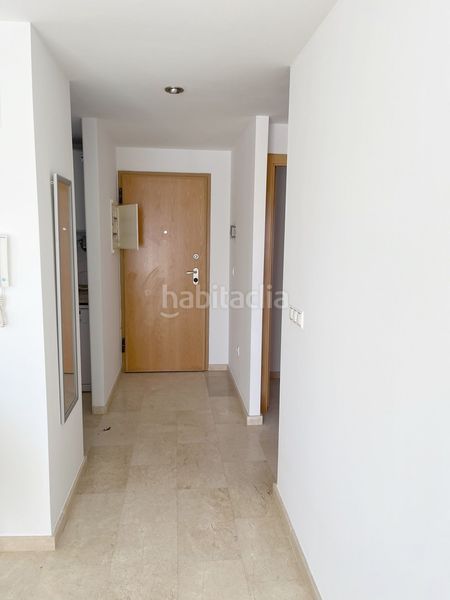 Foto f4eaf28f-6e8d-4405-bd07-7256f1b4321c. Apartament amb piscina a Oliva nova Oliva