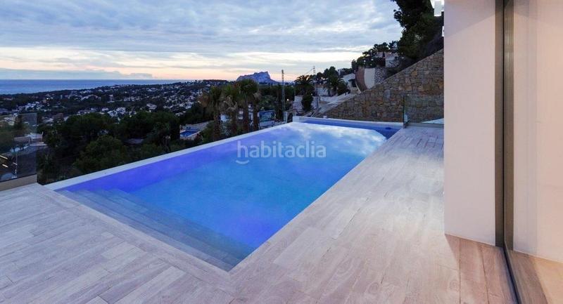 Foto 1092c36a-0e64-47d3-8ce7-d71522010a10. Casa sea view new built villa en Pinar de Advocat-Cometa Moraira