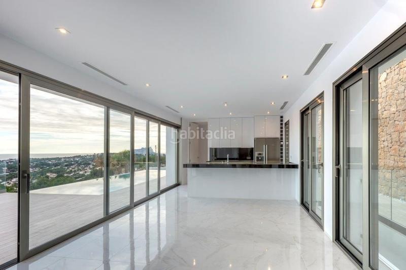 Foto d3d7f76b-82d1-4143-aa7a-a8967a4d6752. Casa sea view new built villa en Pinar de Advocat-Cometa Moraira