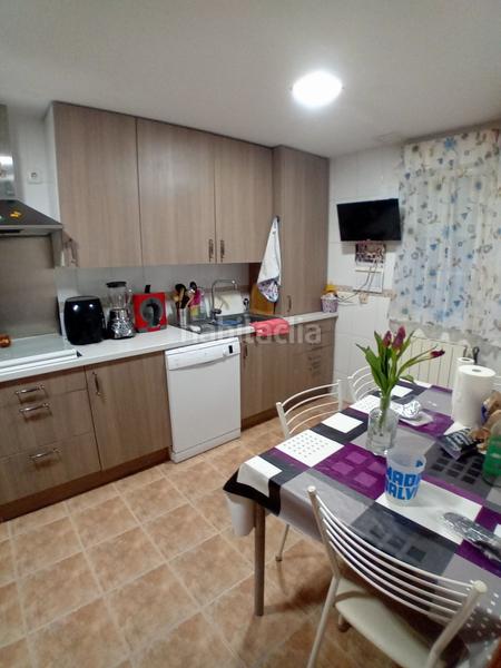 Foto 40f51149-3688-4719-86b1-df0e00588833. Casa a schiera con riscaldamento parcheggio piscina in Colmenar Viejo