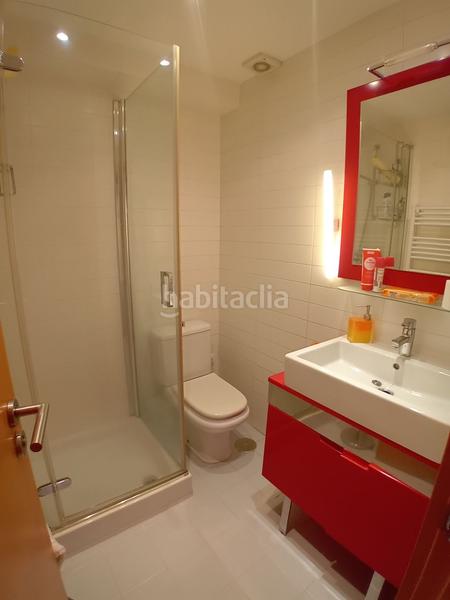 Foto e2d7a95d-47c6-40fd-b70b-52cff0de7483. Piso  en venta , 3 dormitorios. en Peñagrande Madrid