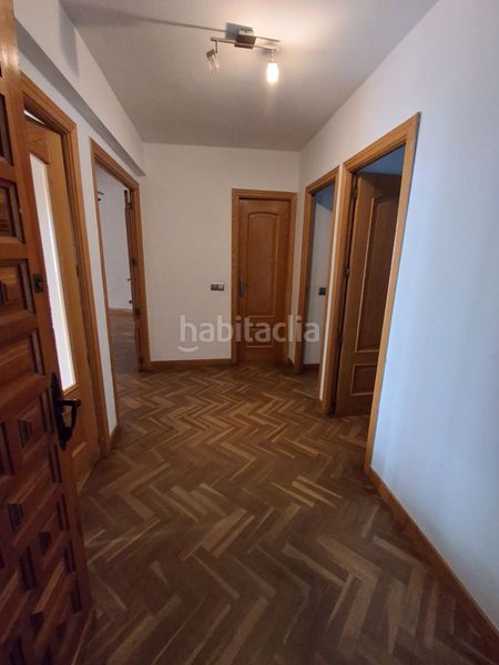 Foto d8d63149-eabd-429a-8894-6e7fcded079a. Pis amb calefacció aparcament a Soto del Real