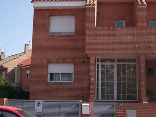 Chalet en El Mirador. Chalet en venta en colmenar viejo, 4 dormitorios.
