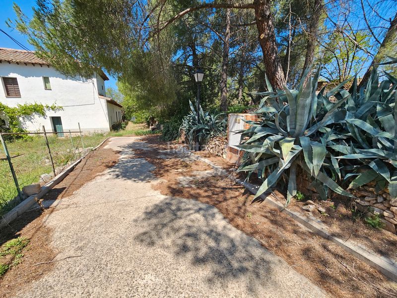 Foto 0e2426b2-3fb2-479b-9d60-f23808b2733f. Country house with parking in Torrelaguna