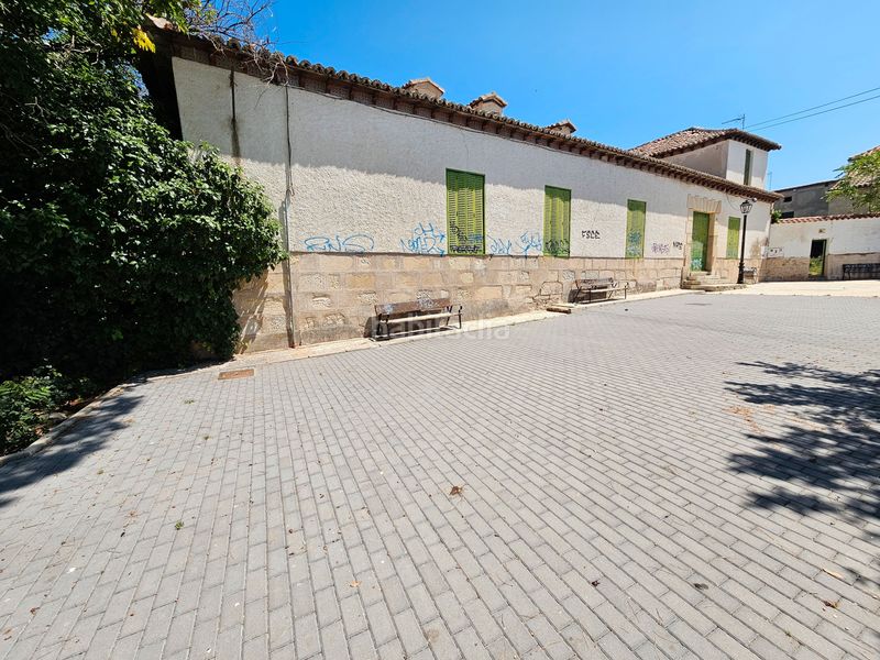 Foto 1c4bc23f-c867-4cf1-8502-d6b733b9bba8. Country house with parking in Torrelaguna