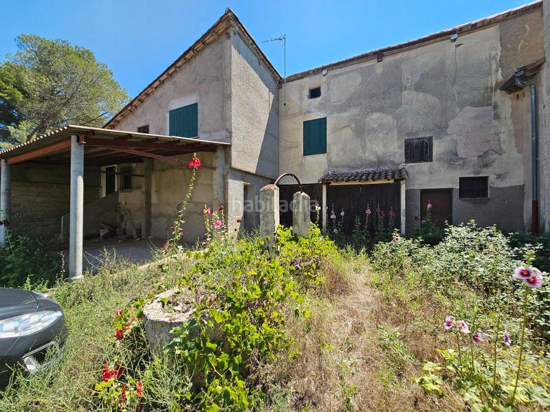 Foto 2b42a31f-f67a-4bdb-8923-20cc64e87962. Country house with parking in Torrelaguna