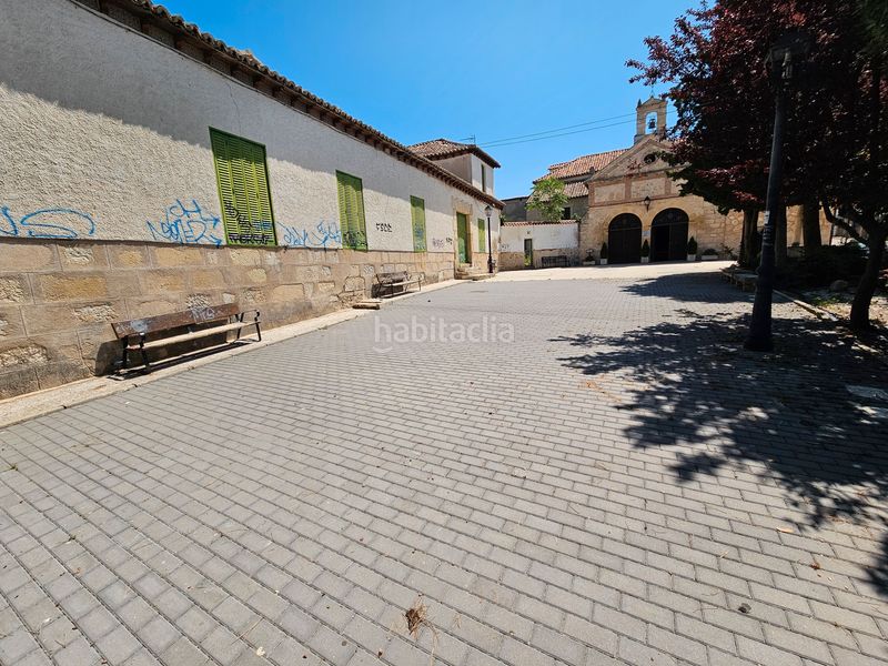 Foto dee61121-c8cd-44b5-8e1e-8d88fe47fb9e. Country house with parking in Torrelaguna