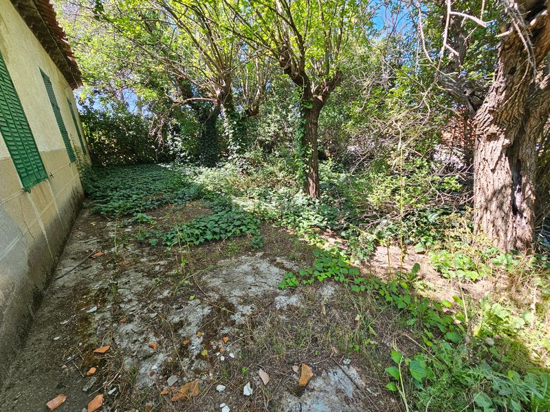 Foto f2ab93f0-bbe3-4696-ad55-aa39d215ec34. Country house with parking in Torrelaguna