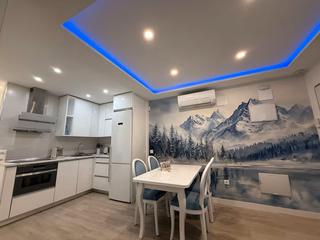Lloguer Pis  Calle de pedro antonio de alarcón. Encantador apartamento en madrid, a 6 paradas de metro de el ret