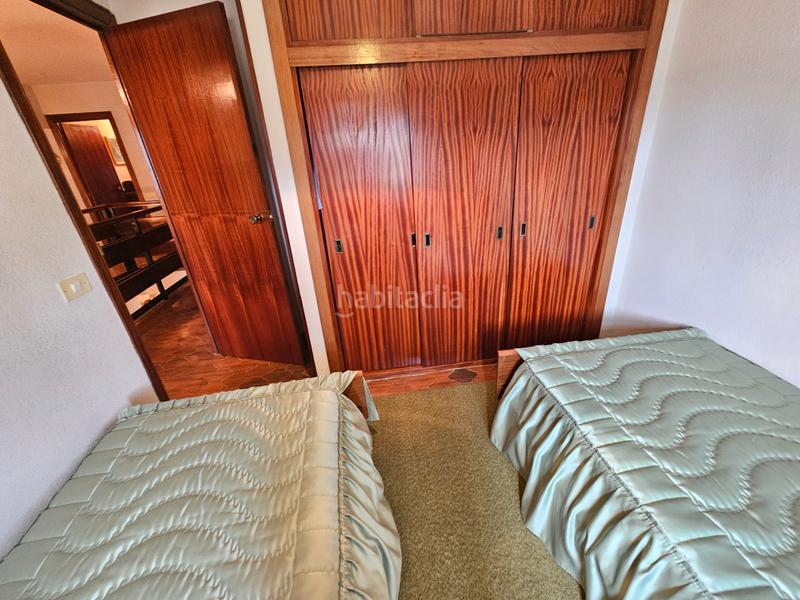 Foto 01d0063d-2571-4475-ad55-ea13f31dab47. Xalet amb xemeneia calefacció aparcament piscina a Cabanillas de la Sierra