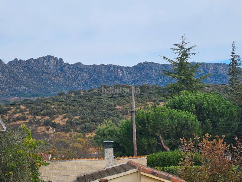 Foto 6576b3e5-4f27-4fe6-932b-ad442851bb0c. Xalet amb xemeneia calefacció aparcament piscina a Cabanillas de la Sierra