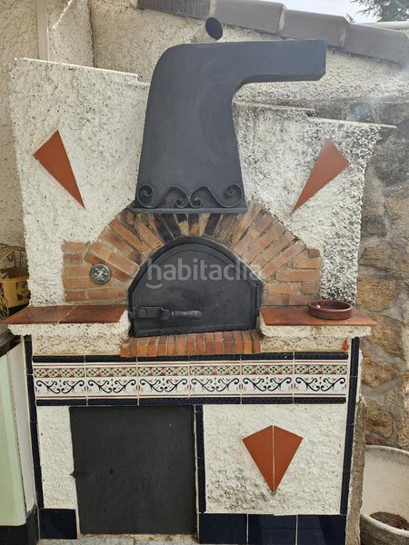 Foto 8aa6110b-671d-4c18-aaf0-e89d841ba428. Xalet amb xemeneia calefacció aparcament piscina a Cabanillas de la Sierra