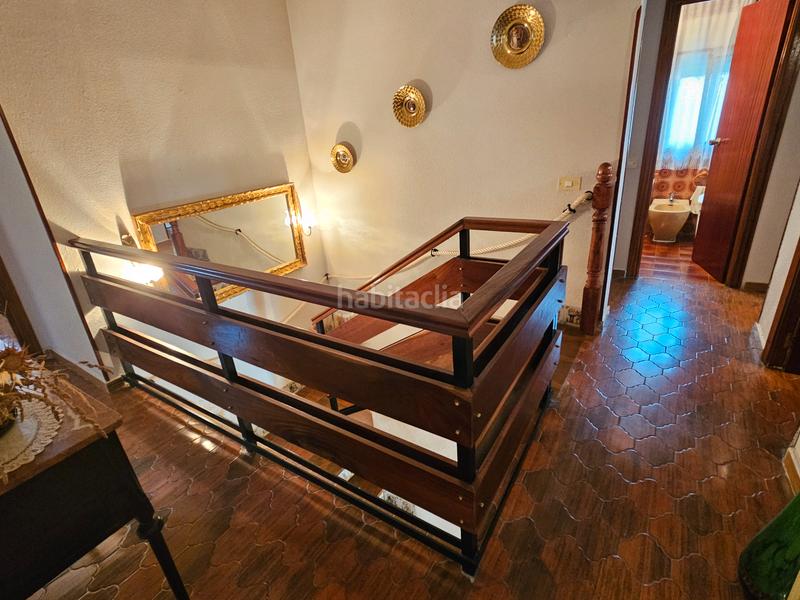 Foto a3b78df8-5d72-462d-bdb1-2e6c28116879. Xalet amb xemeneia calefacció aparcament piscina a Cabanillas de la Sierra