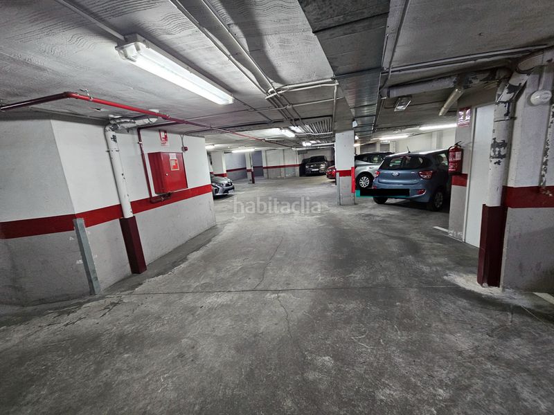 Foto 66b9990b-b8ee-4376-93d9-f20625c323e2. Aparcament cotxe a calle de nuestra señora de los dolores 12 a Madrid
