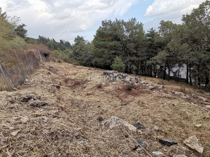 Foto 364c32b6-f1f0-4c62-a170-89a85bbd3a85. Terreno residenziale in Miraflores de la Sierra