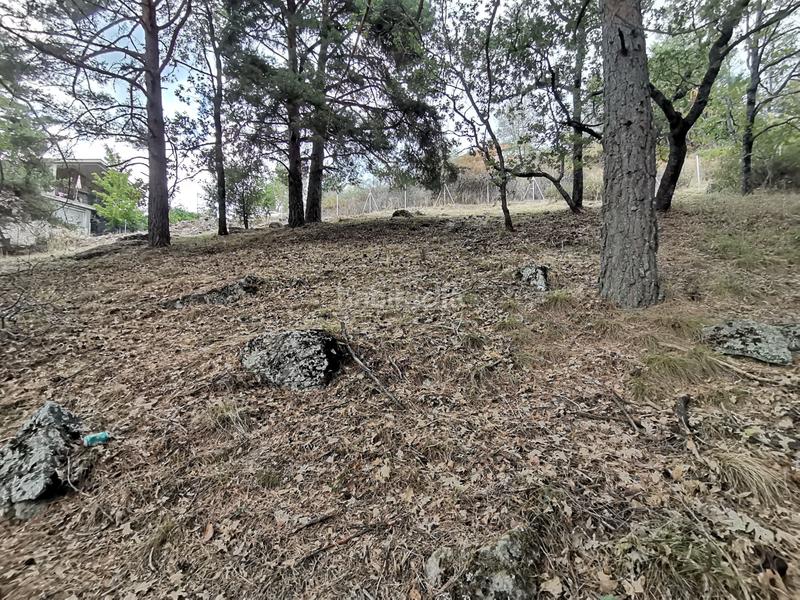 Foto ed614559-aac9-49e2-84f7-f9a34e8406c7. Terreno residenziale in Miraflores de la Sierra