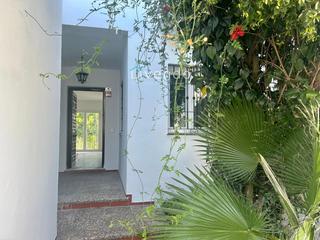 Casa adossada a Vejer. Casa adosada en vejer de la frontera  129 m con jardín, garaje y