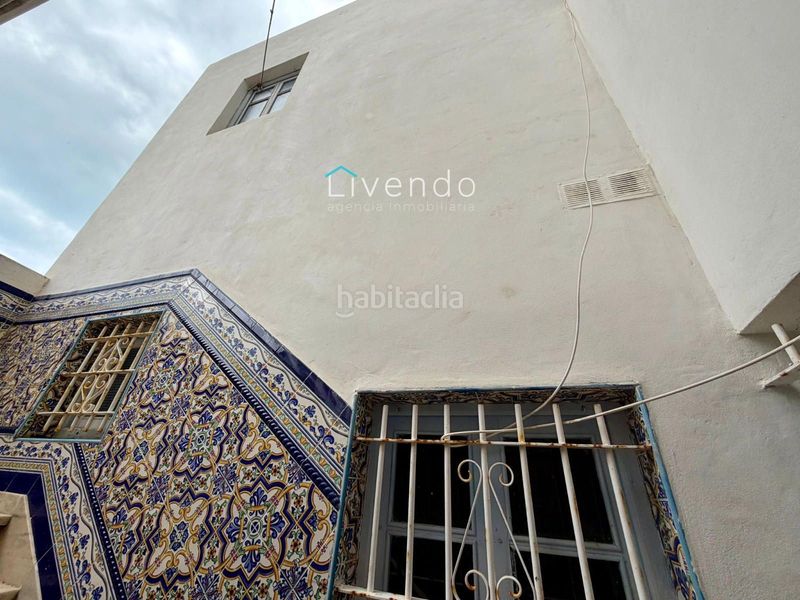 Foto b0ee4aae-7765-4136-834b-c00bf15f17d8. Chalet edificio en el casco histórico de Conil en Conil de la Frontera