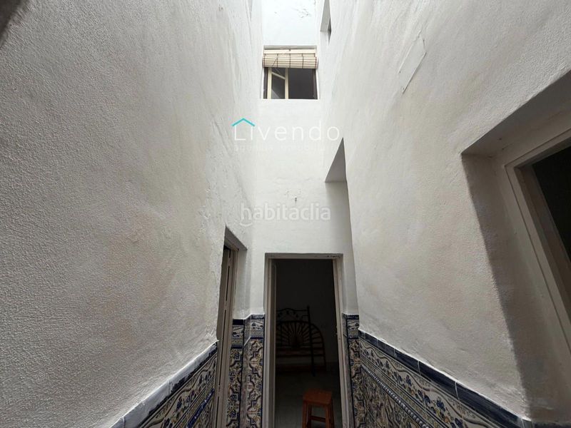 Foto b1e6ab3d-be54-4603-9ec8-f7a2d151865e. Chalet edificio en el casco histórico de Conil en Conil de la Frontera