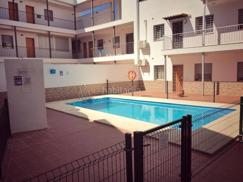 Foto 5e4132be-34df-462b-b7a8-b4f74302f253. Pis amb piscina a Barbate Barbate