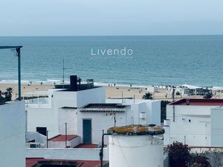 House in Conil. Casa con azotea y vistas al mar