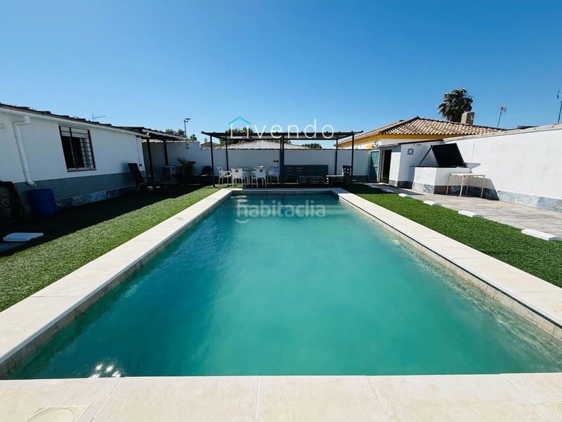 Foto a008c2a8-58e6-480c-ac49-06d783e46c0d. Xalet amb piscina a Los Franceses - La Vega Chiclana de la Frontera