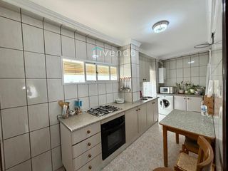 Appartement à Vejer. Piso de tres dormitorios en vejer de la frontera