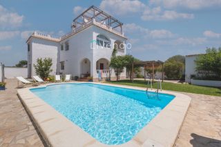 Maison jumelée  De la yeguada. Chalet exclusivo en zahora con piscina, jardín y espectaculares