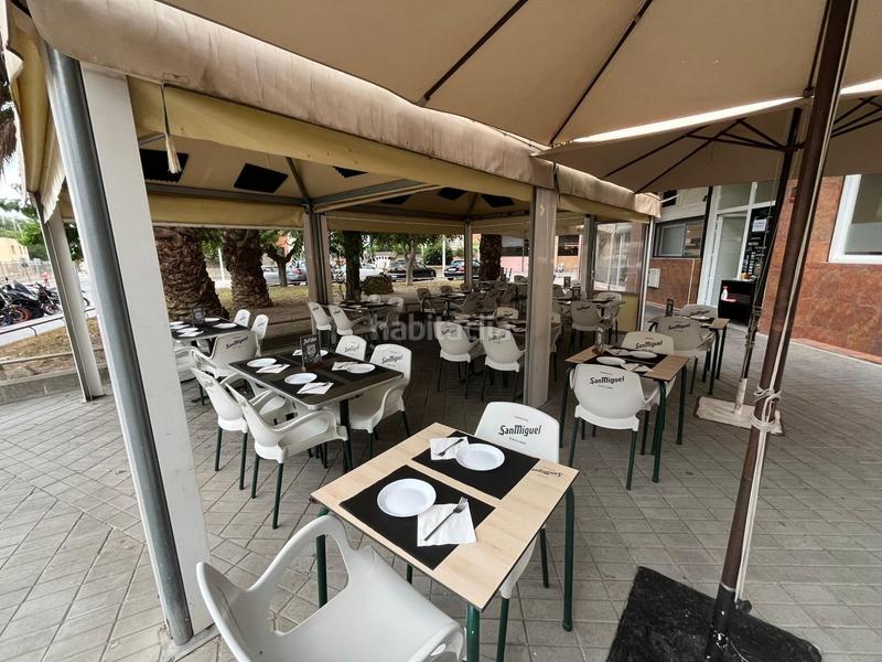 Foto b1c1d6a8-fb1c-44d4-a3bd-4660c9426a38. Location local commercial dans Sant Andreu de la Barca