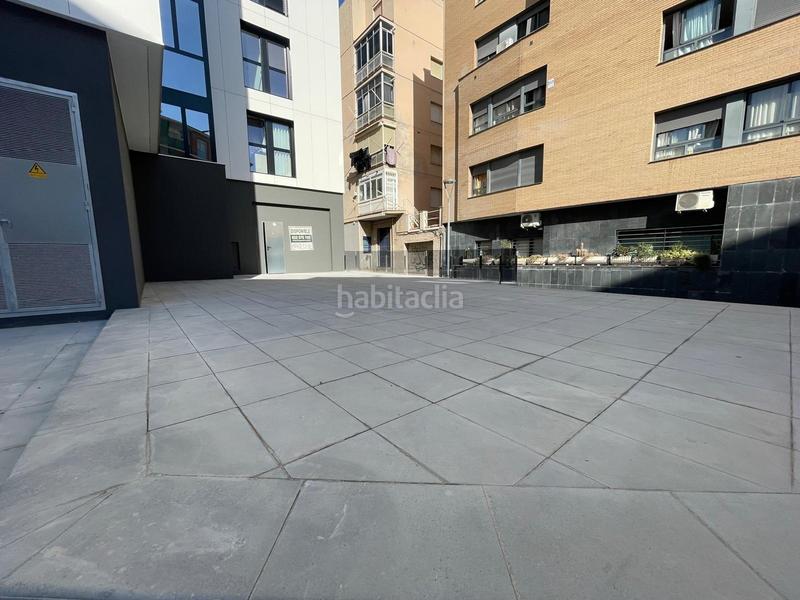 Foto 937d9a8a-e569-4ac7-97a1-36c51a982876. Location local commercial dans Martorell