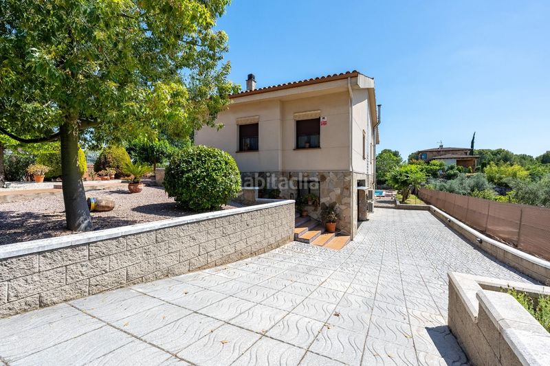 Foto 78d7ff7c-c30a-45da-8133-86673623f460. Xalet amb aparcament piscina a Castellbisbal