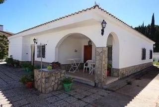 Xalet en Ncleo urbano. Chalet en bonita parcela en la zona de el campito