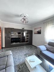 Casa a La Soledad. Casa independiente en la zona de la avenida de la diputación