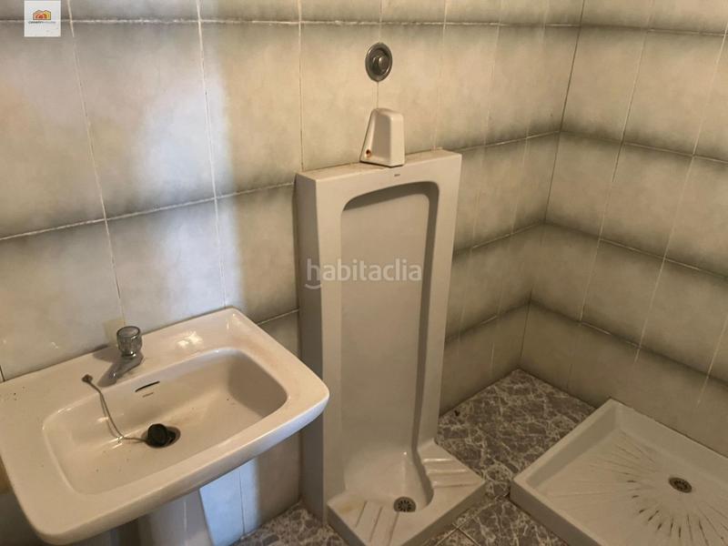 Foto eeed58d7-893e-4210-a648-70ff8c7c6e9a. Capannone industriale in La Banda - Campo de Fútbol Chiclana de la Frontera