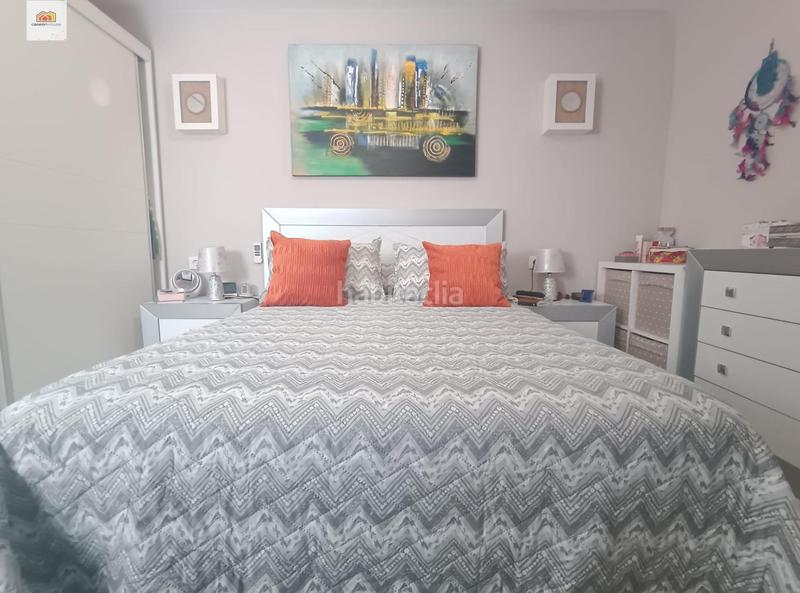 Foto a0ea55bd-66b8-40d9-9bec-b9cb2e994047. Pis a La Banda - Campo de Fútbol Chiclana de la Frontera